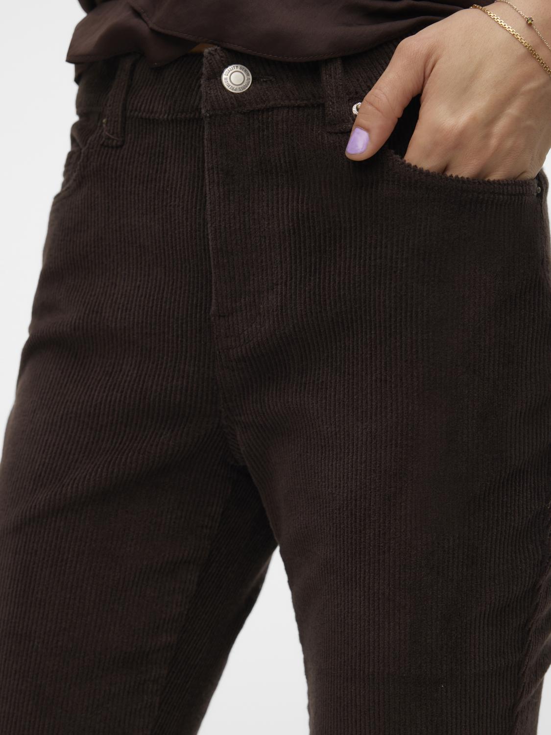 model_shot-detail